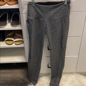 Gray better bodies leggings!